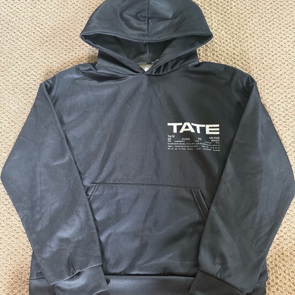 Tate McRae Fan Sweatshirt - Women's Medium - Polyester - Black & White
